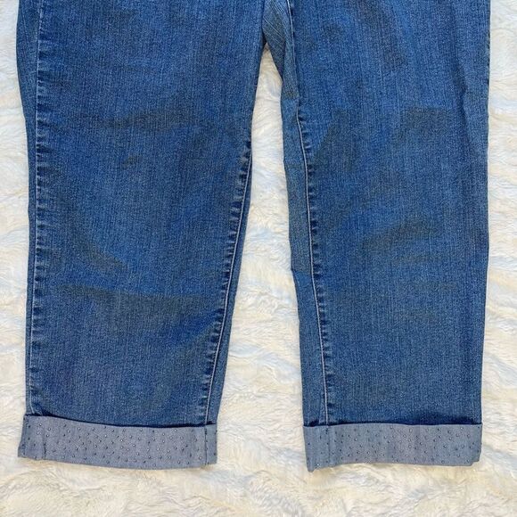 NYDJ Lift & Tuck Sparkle Hem Cropped High Waist Capri - Women’s 8 - Picture 7 of 10